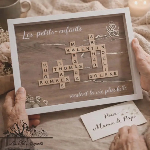 Cadre personnalisé 30×40 avec prénoms – décoration murale familiale faite main en France