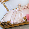 Tresse de lit en 4 épis Fleurie Moody / Blanc & Rose & Beige