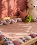 Tresse de lit en 3 épis - Fleurie Moody / Blanc & Rose